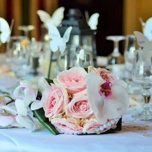Entwine Bespoke Celebrant offer bespoke ceremonies for any part of life's journey. Whether it be weddings, naming ceremonies or funerals, Entwine offer their services in Perth, Dundee, Fife and wider Scotland area.